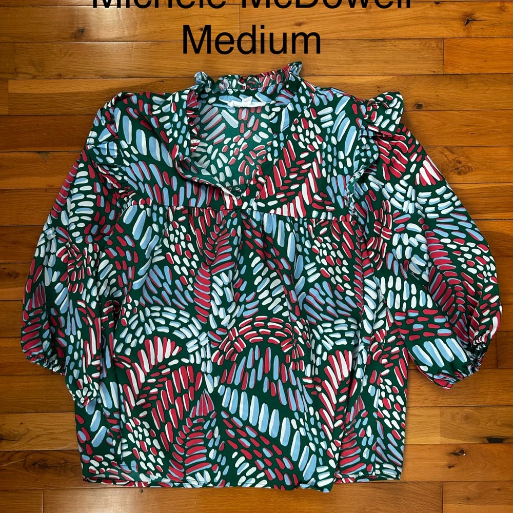 Michelle McDowell Green Abstract Ruffle-Trim Blouse